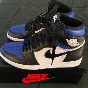 Jordan 1 royal toe 11.5